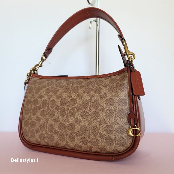 COACH Cary Signature Canvas And Calf Leather with Convertible Straps Crossbody🎈 - Picture 4 of 16